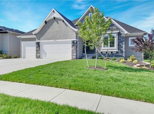 22063 W 100th Ter, Lenexa, KS 66220