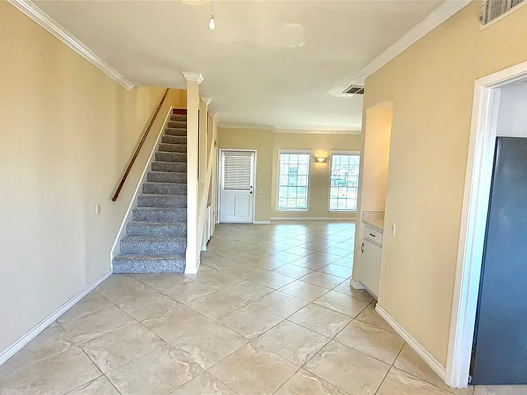 11710 Southlake Dr #16 — Photo 17