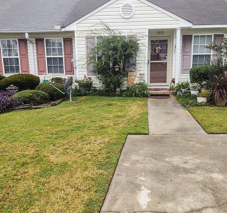 1st image of 365 Crawford Mill Ln
