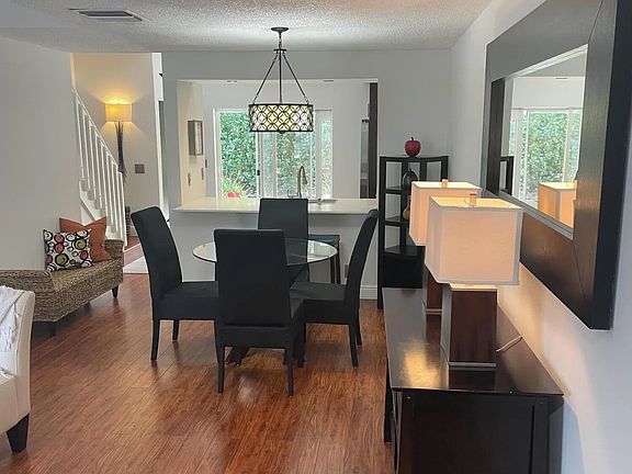 4th image of 9892 NW 56th Pl
