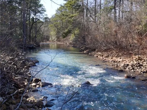 16648 State Highway 63, Hodgen, OK 74939