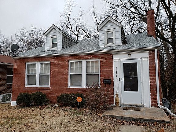 1st image of 3511 East Pl