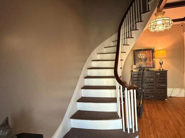 1bd 1ba — (undisclosed Address)