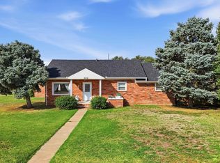 102 N Jackson St, Hooker, OK 73945
