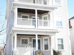 61 Marlboro St #3, Belmont, MA 02478
