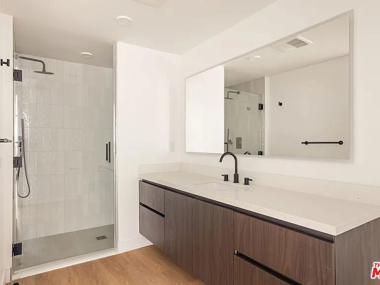 2361 Fox Hills Dr #203 — Photo 14