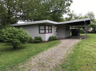 18 Saint Celeste Dr, Florissant, MO 63031