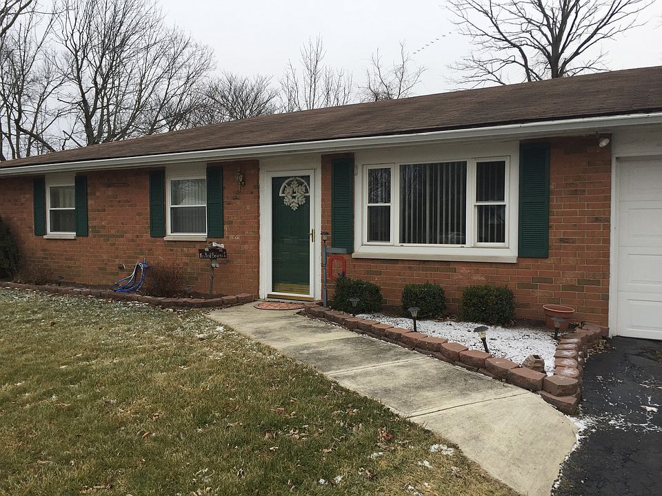 1st image of 2522 Foxchase Ct W