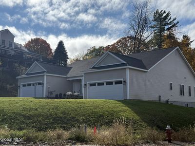 227 Cemetery Road, Troy, NY, 12182