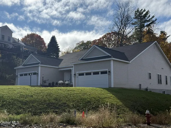 227 Cemetery Road, Troy, NY 12182