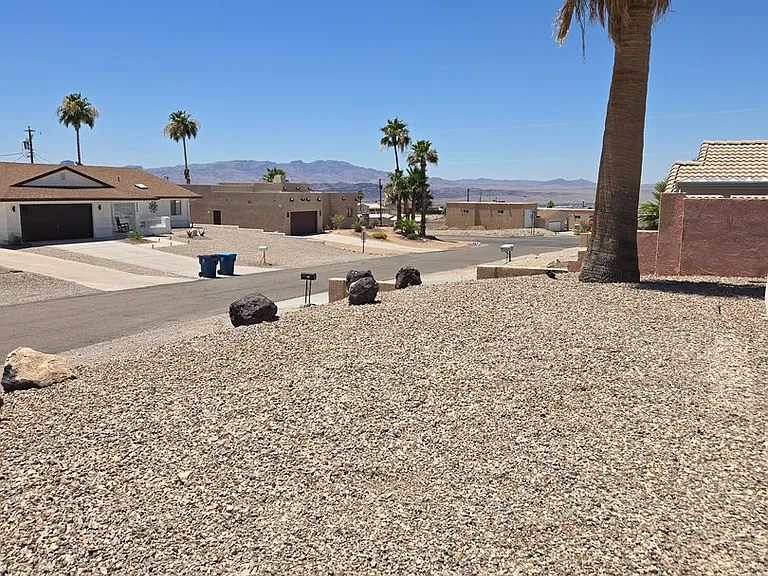 2889 Hidden Valley Dr — Photo 20