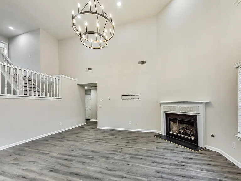 4262 Defoors Farm Trl — Photo 17