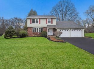 42 Houk Rd, Doylestown, PA 18901