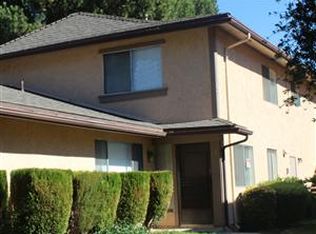 2076 Ave Vst Del Mnte UNIT 2, Simi Valley, CA 93063