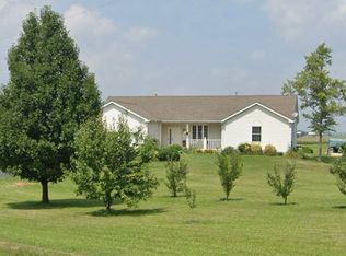 13N665 Burlington Rd, Hampshire, IL 60140