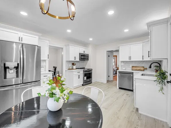 104 Eleanor Rd, Springfield, MA 01108