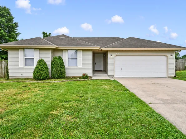 1206 W Belwood Court, Nixa, MO 65714