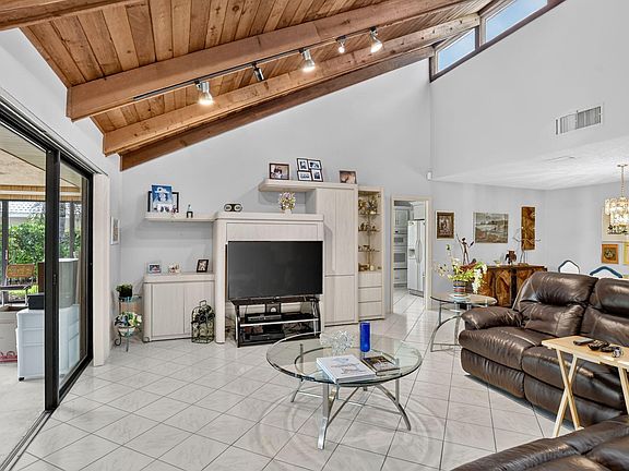 5th image of 5680 NW 3RD Terrace