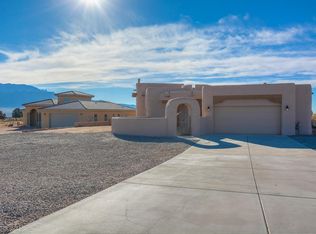 7104 Nacelle Rd NE, Rio Rancho, NM 87144
