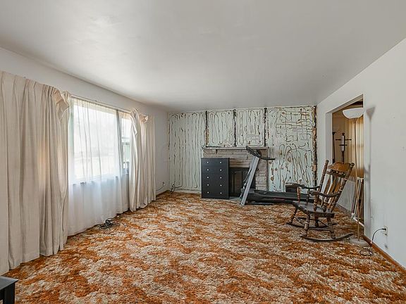 5th image of 3180 Gunderman Ave
