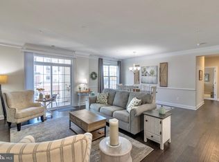 21025 Rocky Knoll Sq APT 204, Ashburn, VA 20147