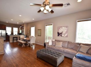 2613 Link Rd, Houston, TX 77009