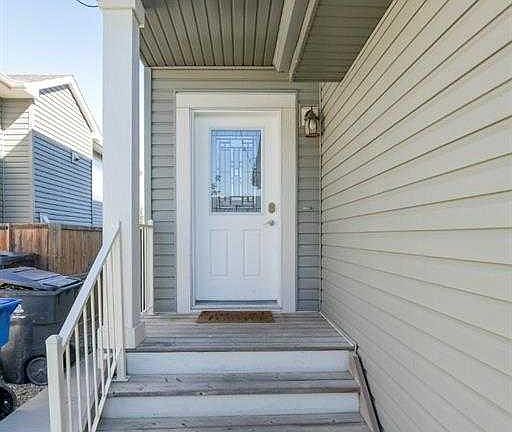 4th image of 139 Firelight Way W