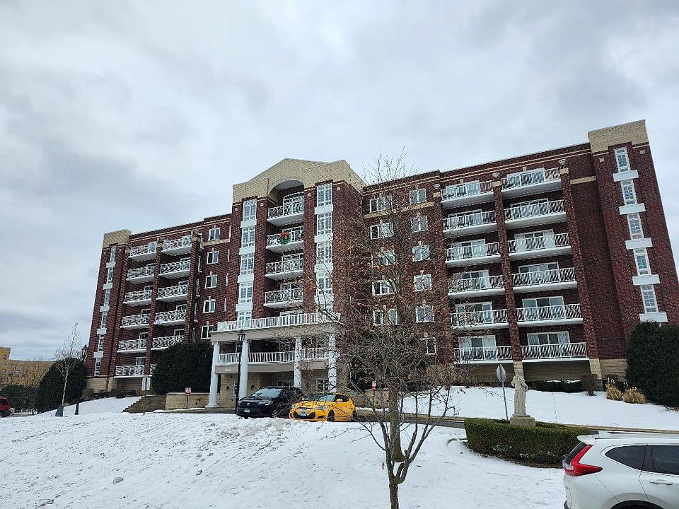 1st image of 7061 W Touhy Ave APT 507