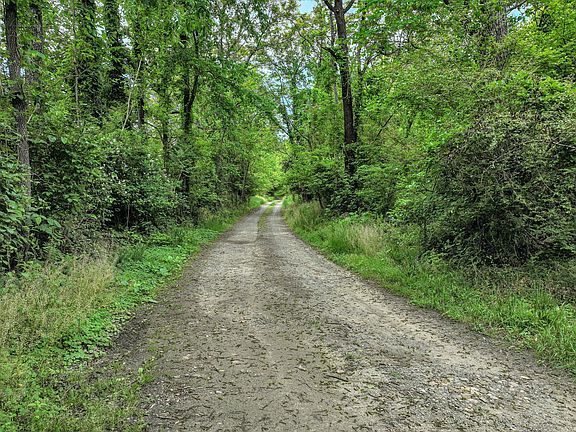 4th image of 0 Trestle Ln