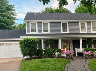 2213 Clover Blossom Trl, Saint Charles, MO