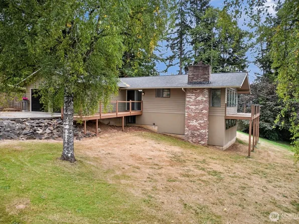 48 Clover Street, Cathlamet, WA 98612