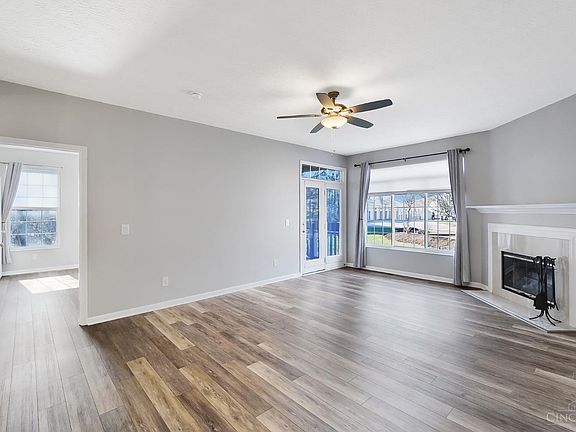 5th image of 4230 Endeavor Dr Unit 201