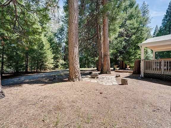 4th image of 28722 Wood Rd