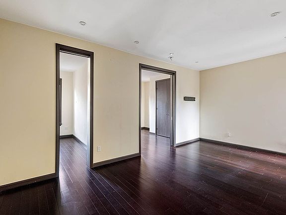 4th image of 214 Bradhurst Ave APT 12