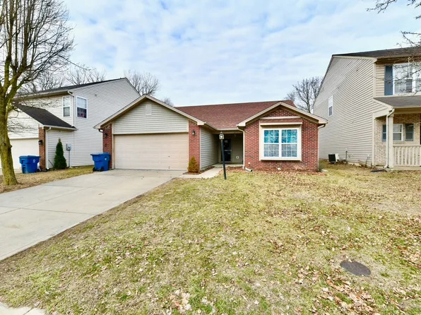 8208 Lake Tree Ln, Indianapolis, IN 46217