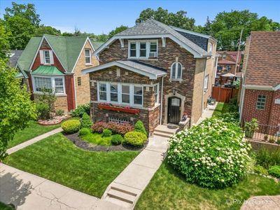 5451 N Laporte Ave, Chicago, IL, 60630