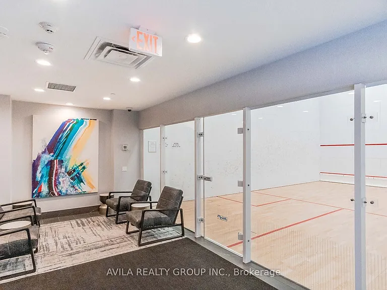 10 Park Lawn Rd #320 — Photo 28