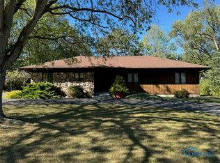 620 Center Ridge Rd, Bryan, OH 43506