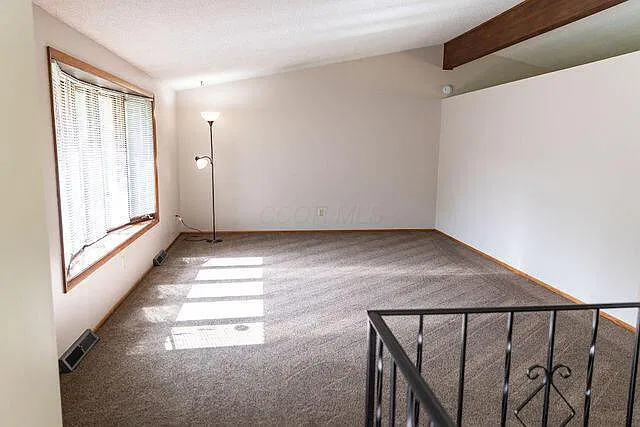 3 bed, 1.5 bath, 1336 sqft, $1,850 — Photo 3