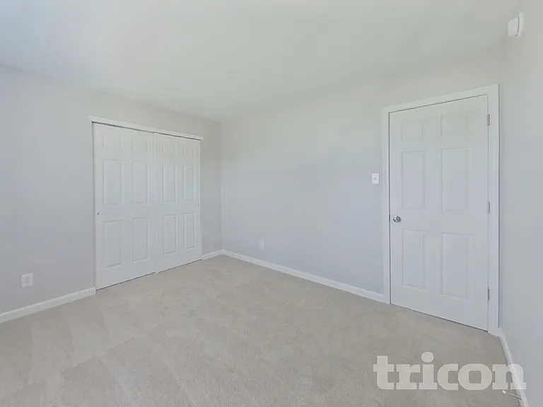 1829 Oakdale Green Dr — Photo 15