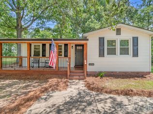 1218 Hammond Carnes Rd, Lancaster, SC 29720