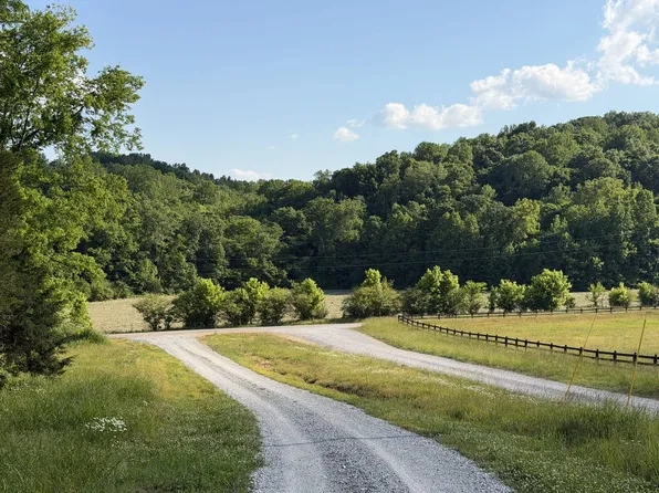 418 Oak Ridge Rd, Vanleer, TN 37181