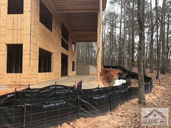2nd image of 1121 Granite Drive