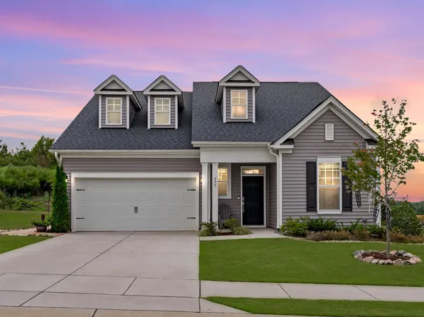 404 Porterfield Dr, Youngsville, NC 27596