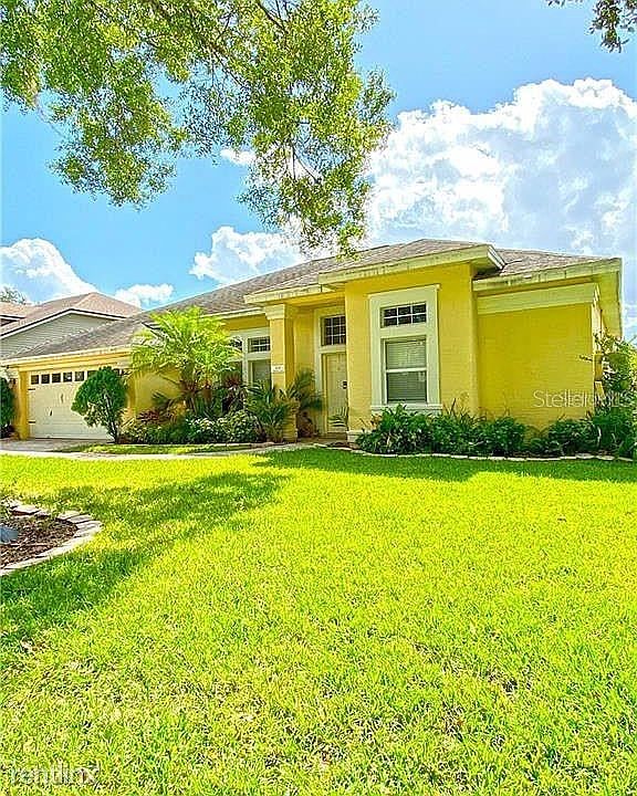 2nd image of 5426R Windbrush Dr