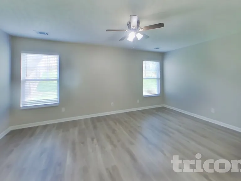 125 Ivy Hill Ln — Photo 8