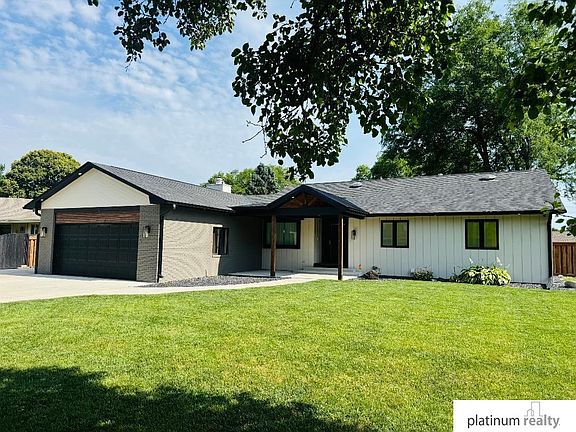 2nd image of 2225 Teakwood Dr