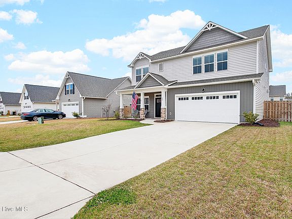 3rd image of 75 W Weatherbee Way