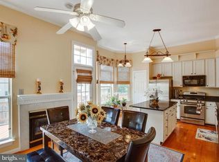 20506 Willoughby Sq, Sterling, VA 20165