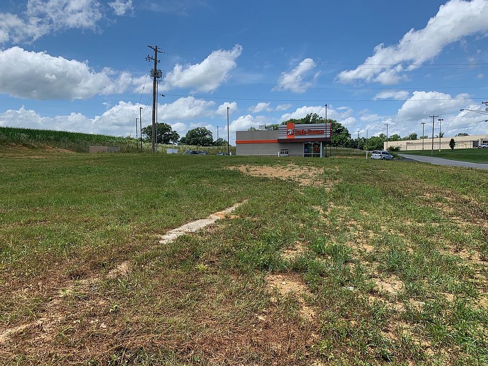 2nd image of 1 Bernard Ln